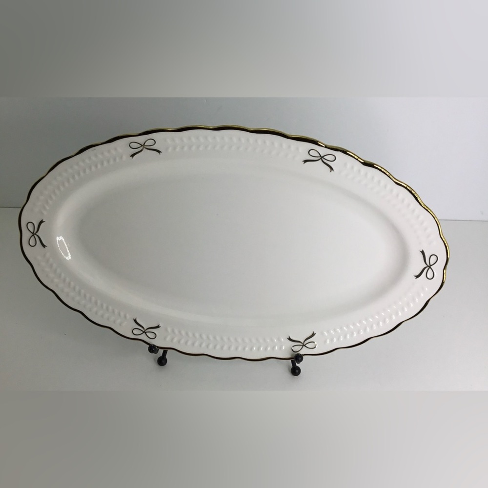 Oval Platter 14” Long Christmas Gold Bows Gold Rims New